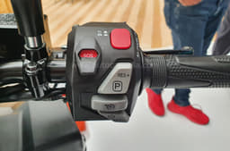 Right hand switch cluster on the Vida V1.